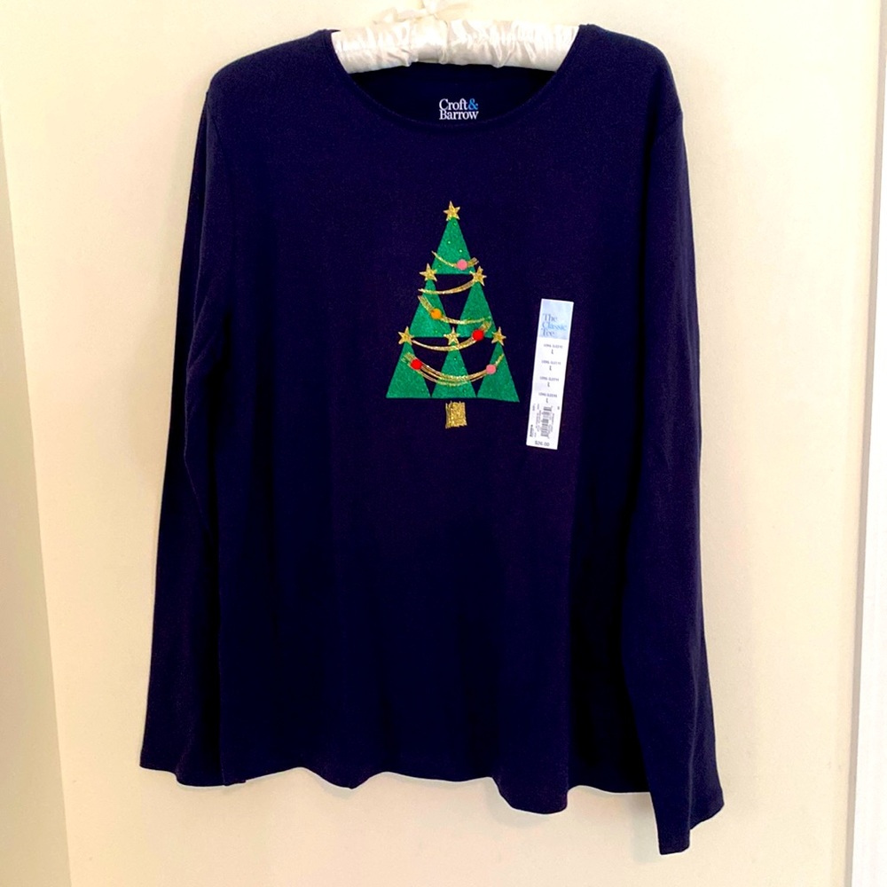 NWT Womens Croft & Barrow L Christmas Tree Navy Holiday Long Sleeve Graphic Tee